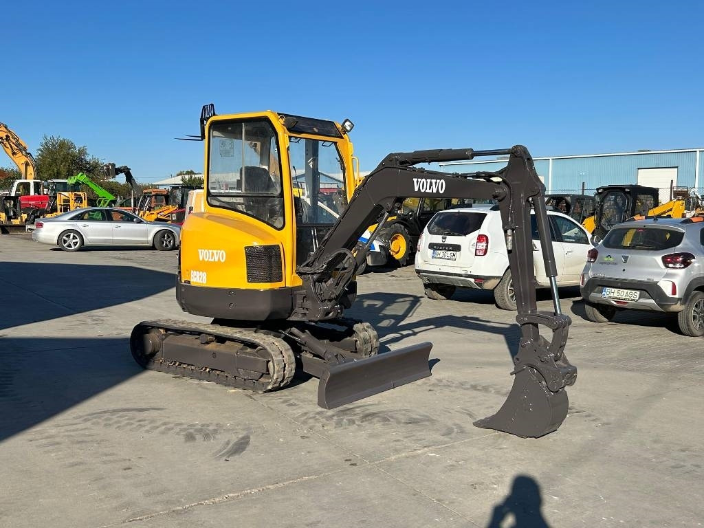 Volvo ECR 28 - Мини-экскаватор: фото 2 Volvo ECR 28 - Мини-экскаватор: фото 2