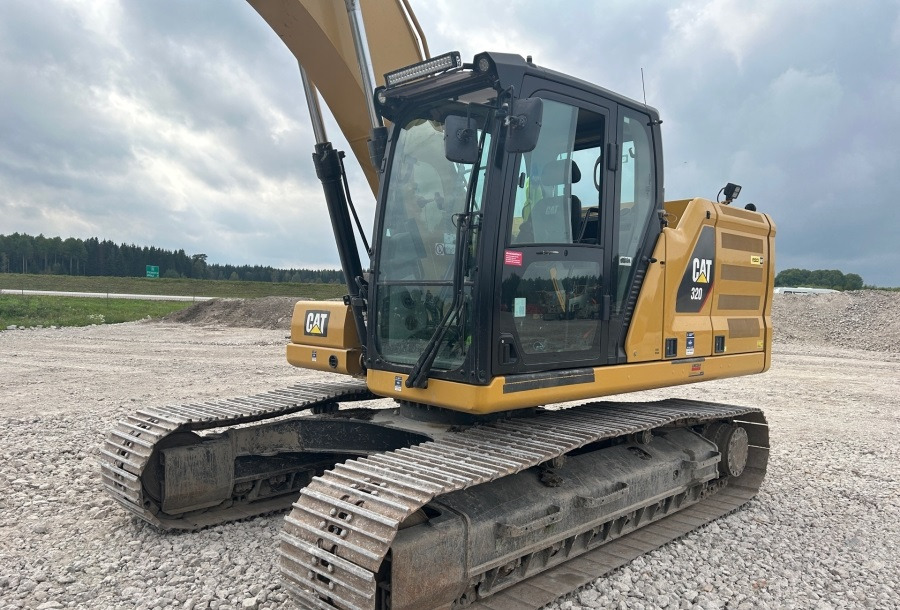 CATERPILLAR 320 F - Гусеничный экскаватор: фото 1 CATERPILLAR 320 F - Гусеничный экскаватор: фото 1