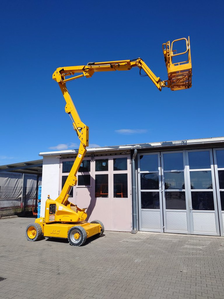 Коленчатый подъемник JLG M450AJ: фото 7