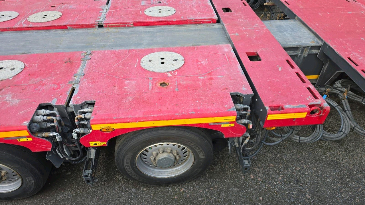 FAYMONVILLE Combimax - Низкорамный полуприцеп: фото 2 FAYMONVILLE Combimax - Низкорамный полуприцеп: фото 2