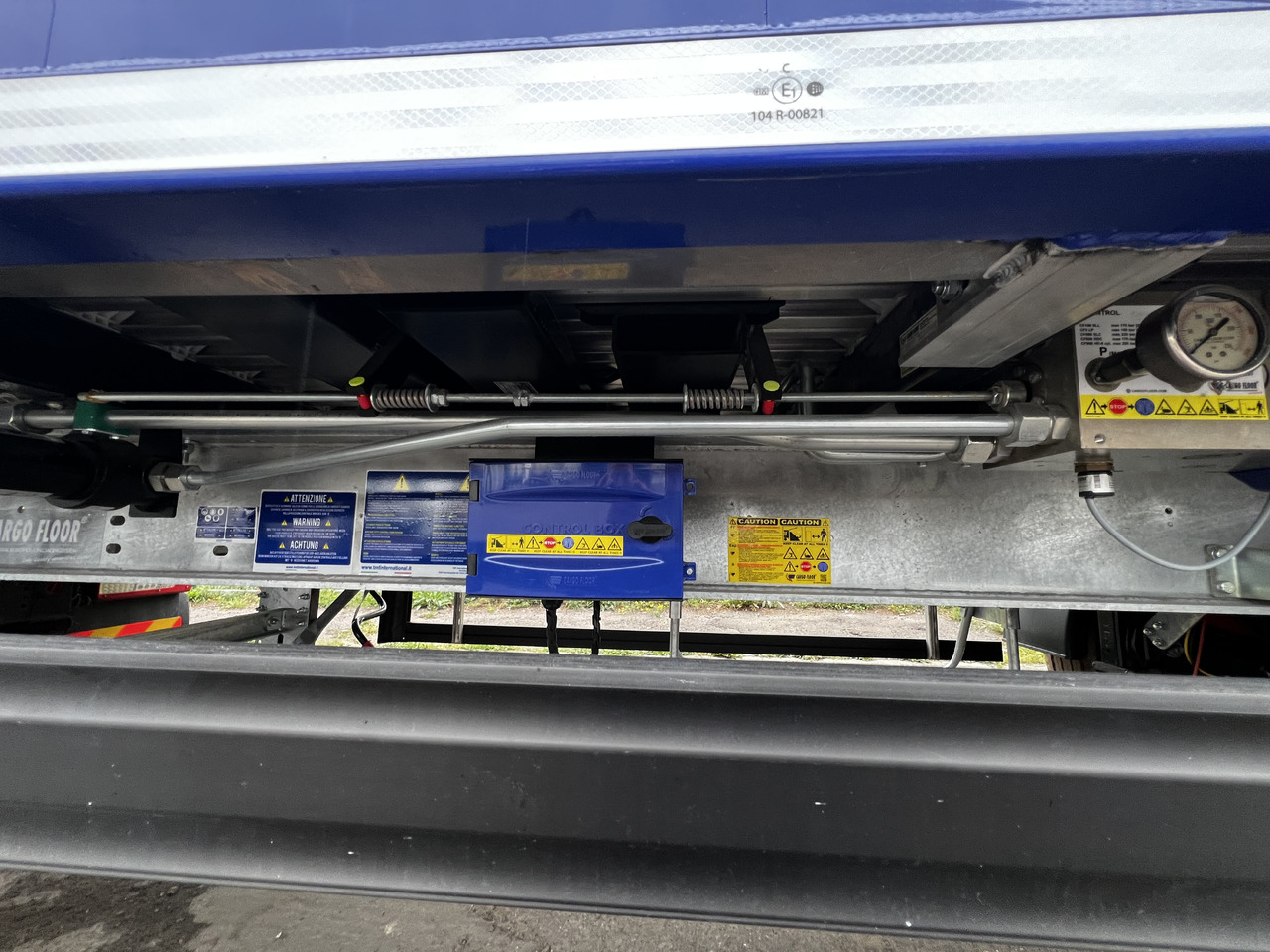 Новый Полуприцеп с подвижным полом TMT CONCHIGLIA 40B: фото 10 Новый Полуприцеп с подвижным полом TMT CONCHIGLIA 40B: фото 10