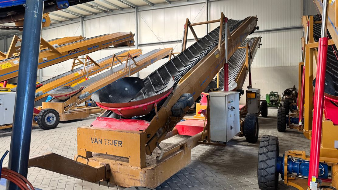 Hallenvuller HV16-80 Store loader - Ленточный конвейер: фото 1 Hallenvuller HV16-80 Store loader - Ленточный конвейер: фото 1