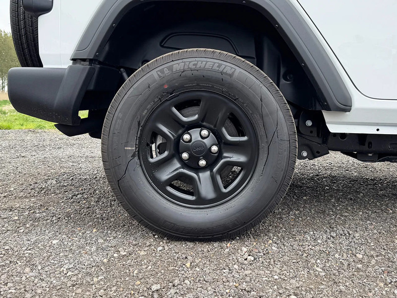 Пикап Jeep Wrangler 4x4 3.0 Diesel UNLIMITED SPORT 5 DOORS - EURO 6 - NEW!! LARGE QUANTITY AVAILABLE!!: фото 13