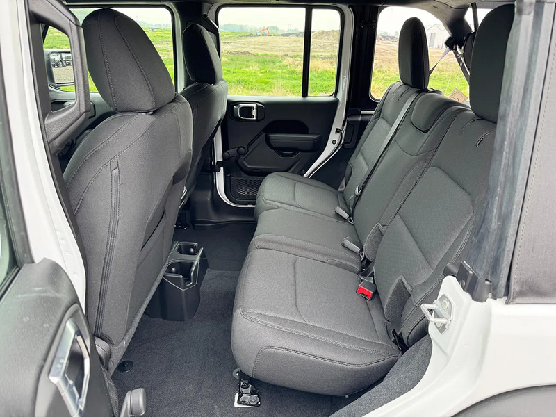 Пикап Jeep Wrangler 4x4 3.0 Diesel UNLIMITED SPORT 5 DOORS - EURO 6 - NEW!! LARGE QUANTITY AVAILABLE!!: фото 16
