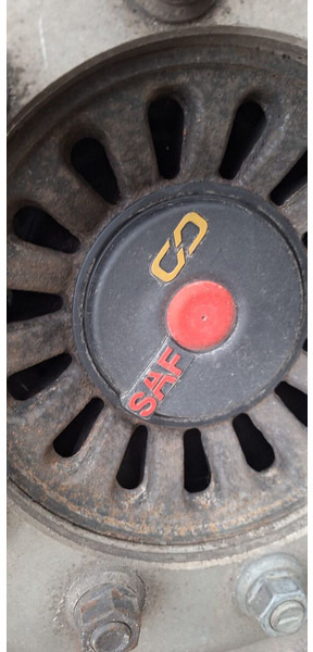 Carnehl CHKS AH - Самосвальный полуприцеп: фото 4 Carnehl CHKS AH - Самосвальный полуприцеп: фото 4