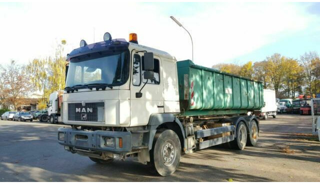 MAN 27.403MAN 6x4 Abroller/Kipper Mulde - Самосвал: фото 1 MAN 27.403MAN 6x4 Abroller/Kipper Mulde - Самосвал: фото 1