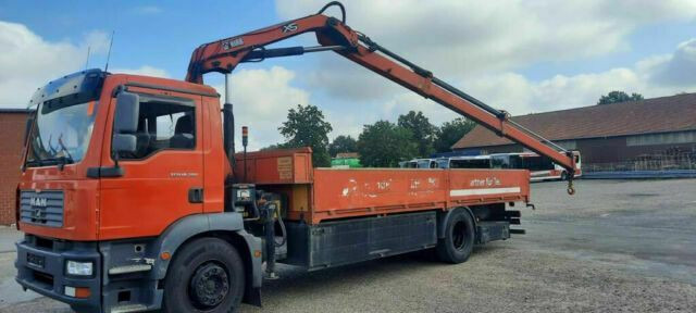 MAN TG-M18.280PS Hiab 111B-2 mit Funk - Грузовик бортовой/ Платформа, Автоманипулятор: фото 3 MAN TG-M18.280PS Hiab 111B-2 mit Funk - Грузовик бортовой/ Платформа, Автоманипулятор: фото 3