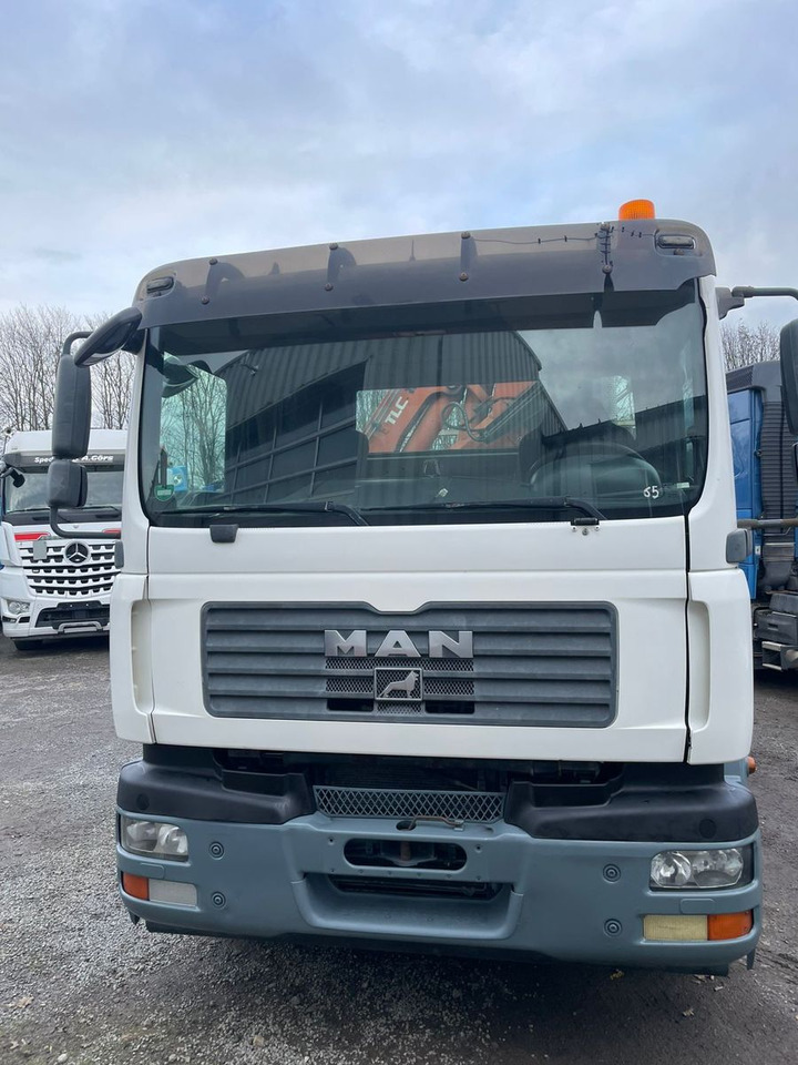 MAN TGM 18.240PS 4x2 3.S-Kipper mit Kran - Самосвал, Автоманипулятор: фото 3 MAN TGM 18.240PS 4x2 3.S-Kipper mit Kran - Самосвал, Автоманипулятор: фото 3