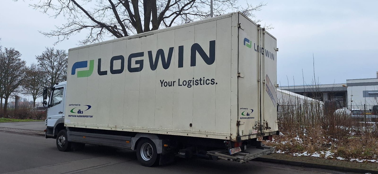 Mercedes-Benz 1222 Atego Koffer mit LBW Klima - Грузовик с закрытым кузовом: фото 2 Mercedes-Benz 1222 Atego Koffer mit LBW Klima - Грузовик с закрытым кузовом: фото 2