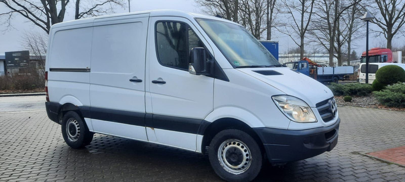 Mercedes-Benz Sprinter 316 Kastenwagen - Легковой фургон: фото 1 Mercedes-Benz Sprinter 316 Kastenwagen - Легковой фургон: фото 1