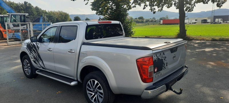 Nissan Navara NP300 N-Connecta Double Cab 4x4 - Пикап: фото 3 Nissan Navara NP300 N-Connecta Double Cab 4x4 - Пикап: фото 3