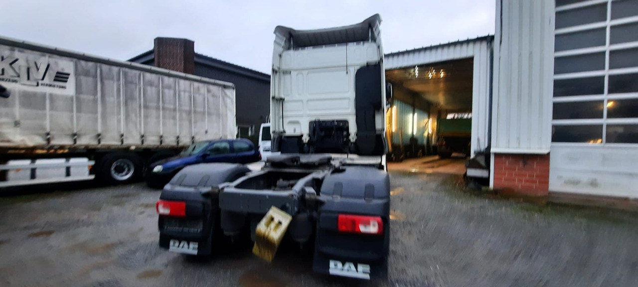 DAF XF106- 460 Space Cap Vollaustt.Top Top Zus - Тягач: фото 4 DAF XF106- 460 Space Cap Vollaustt.Top Top Zus - Тягач: фото 4