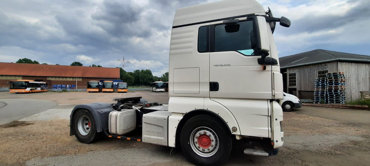 MAN TGX 18.440PS Kipperhyd. 1-Hand - Тягач: фото 4 MAN TGX 18.440PS Kipperhyd. 1-Hand - Тягач: фото 4