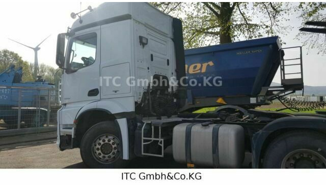 Mercedes-Benz 1840 Actros G.Haus-Hochdach German Truck Vollau - Тягач: фото 2 Mercedes-Benz 1840 Actros G.Haus-Hochdach German Truck Vollau - Тягач: фото 2