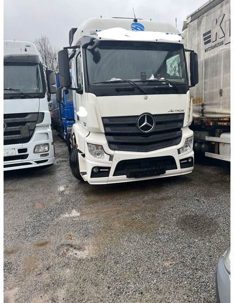 Mercedes-Benz 1842 LS Actros 1-Hand - Тягач: фото 1 Mercedes-Benz 1842 LS Actros 1-Hand - Тягач: фото 1