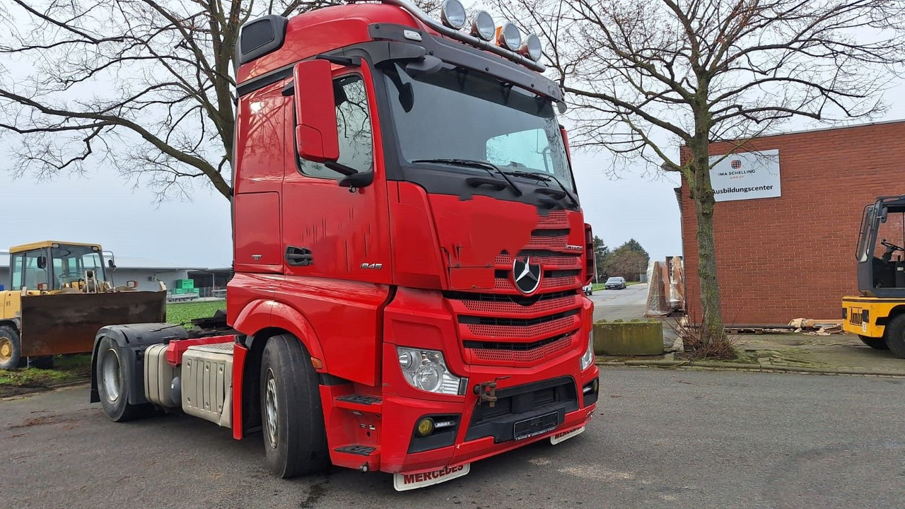 Mercedes-Benz 1845 Actros 4 2-Achser 4x2 SZM - Тягач: фото 1 Mercedes-Benz 1845 Actros 4 2-Achser 4x2 SZM - Тягач: фото 1
