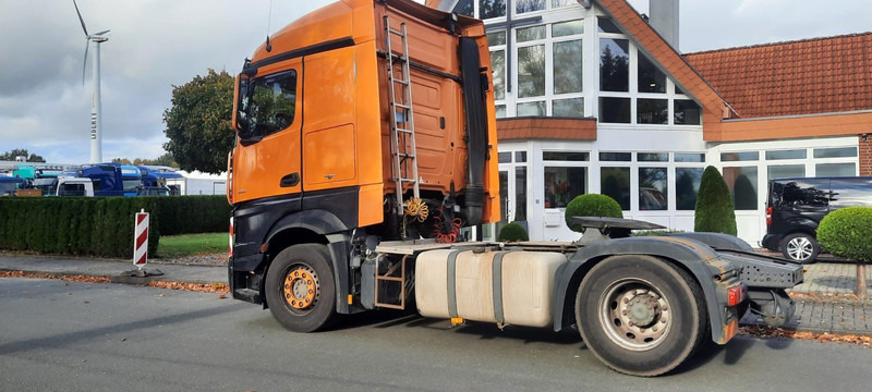 Mercedes-Benz Actros 1851LS 4x2 SZM 1-Hand Deu.LKW - Тягач: фото 4 Mercedes-Benz Actros 1851LS 4x2 SZM 1-Hand Deu.LKW - Тягач: фото 4