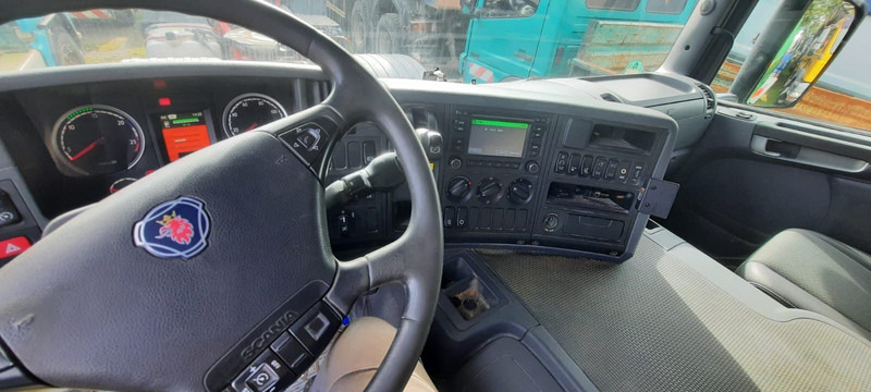 Scania P360 SZM - Тягач: фото 4 Scania P360 SZM - Тягач: фото 4