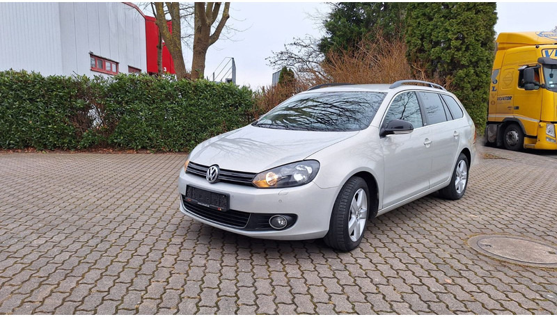 Volkswagen Golf Variant Style - Универсал: фото 2 Volkswagen Golf Variant Style - Универсал: фото 2