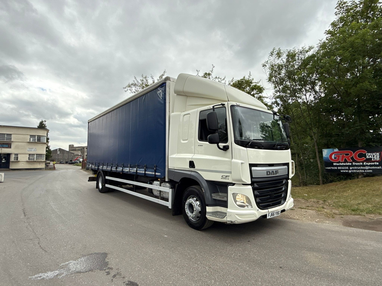 2016 DAF CF 250 Curtainside Truck - Тентованный грузовик: фото 3 2016 DAF CF 250 Curtainside Truck - Тентованный грузовик: фото 3