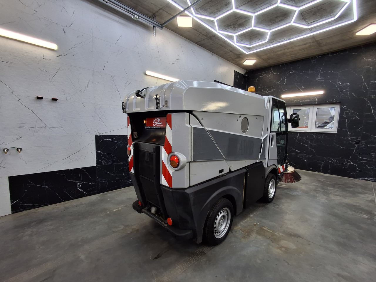 Bucher CityCat 1000 2016r Zamiatarka EUnited PM10 Kehrmaschine - Подметально-уборочная машина: фото 5 Bucher CityCat 1000 2016r Zamiatarka EUnited PM10 Kehrmaschine - Подметально-уборочная машина: фото 5