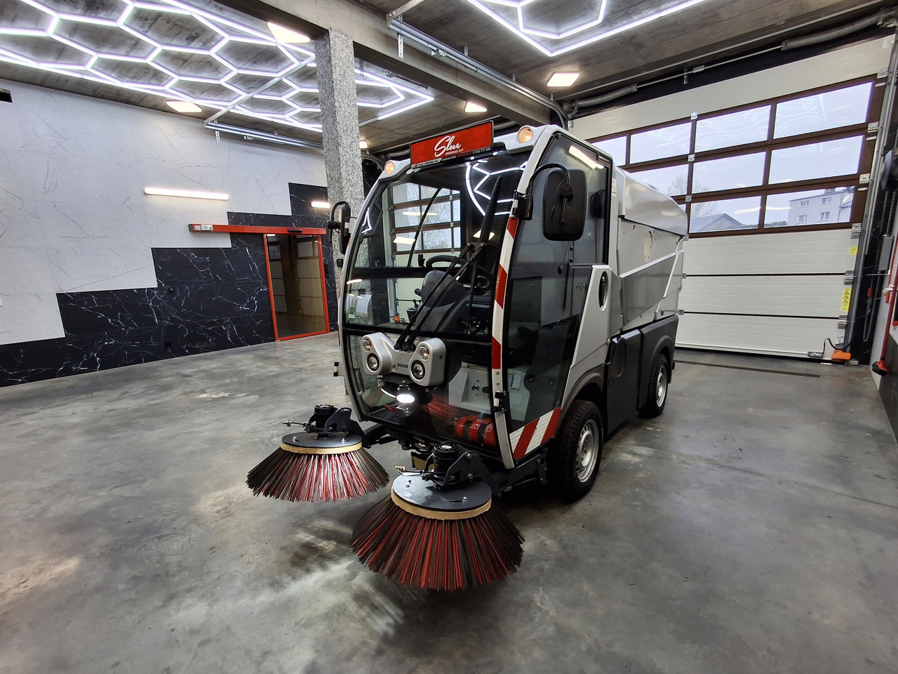 Bucher CityCat 1000 2016r Zamiatarka EUnited PM10 Kehrmaschine - Подметально-уборочная машина: фото 2 Bucher CityCat 1000 2016r Zamiatarka EUnited PM10 Kehrmaschine - Подметально-уборочная машина: фото 2