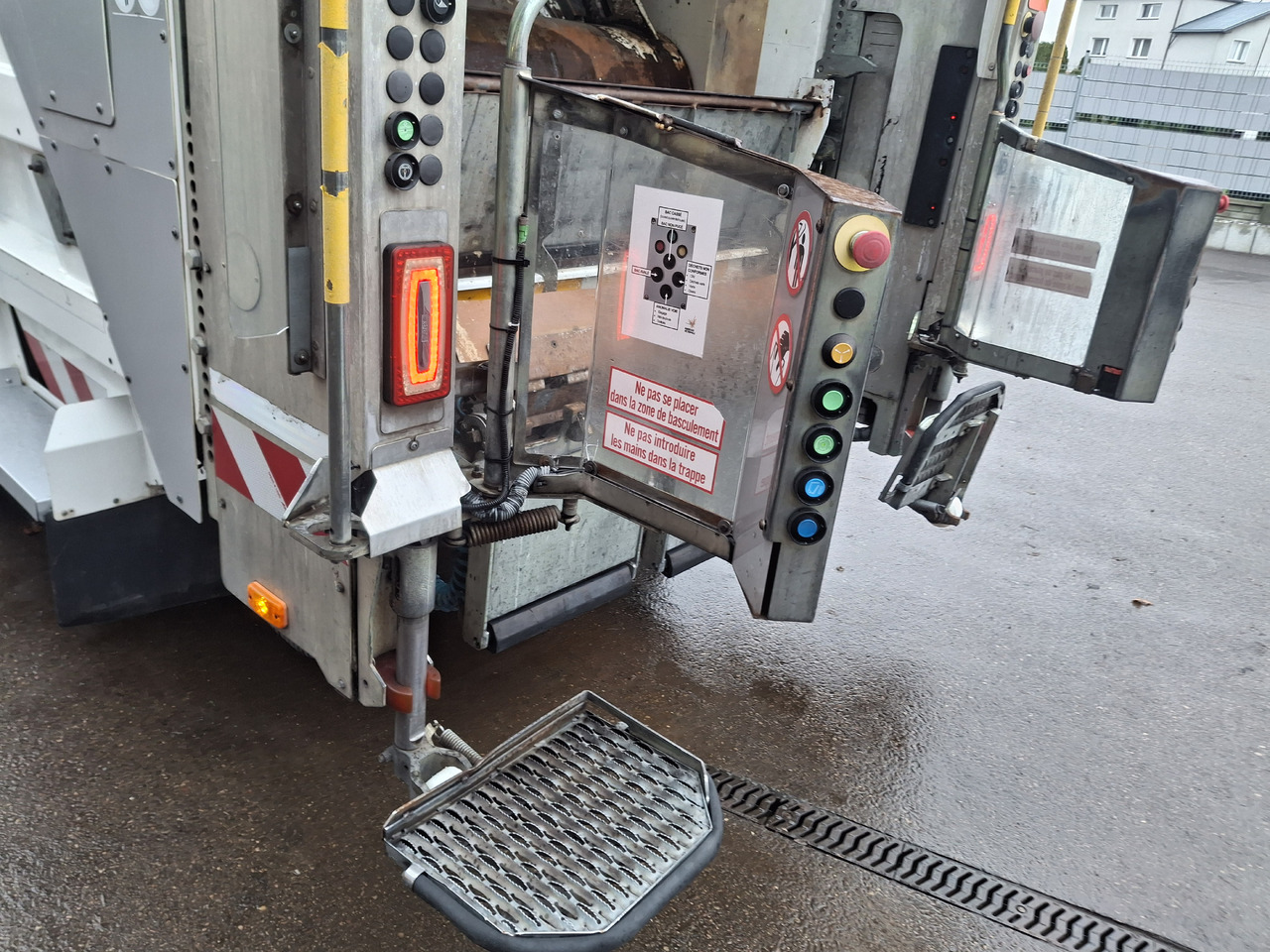 Мусоровоз IVECO Eurocargo 190EL28 Śmieciarka EURO 6 Garbage Truck Mullwagen FAUN: фото 21 Мусоровоз IVECO Eurocargo 190EL28 Śmieciarka EURO 6 Garbage Truck Mullwagen FAUN: фото 21