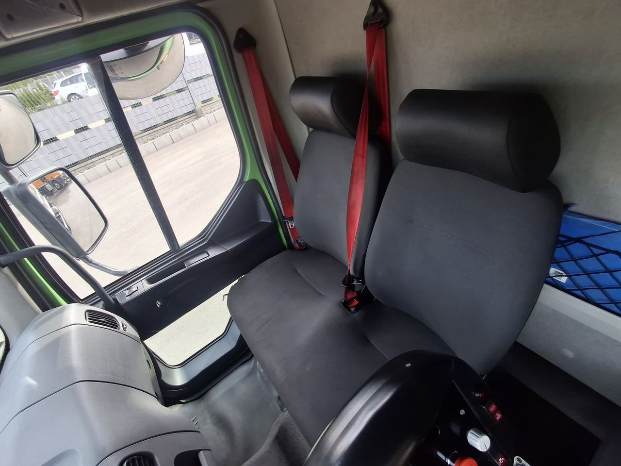 Коммунальная/ Специальная техника RENAULT D16 Polewaczka Karcher Straßenwaschanlage Euro 6: фото 17 Коммунальная/ Специальная техника RENAULT D16 Polewaczka Karcher Straßenwaschanlage Euro 6: фото 17