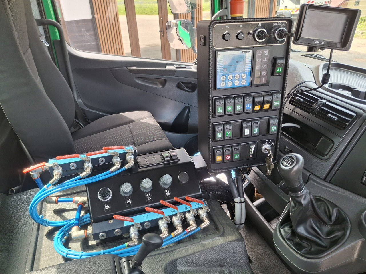 Подметально-уборочная машина MERCEDES-BENZ Atego 1523 Zamiatarka Kehrmaschine Schmidt SK600 Karcher 2 Motoren Euro 6 PM10 Rura Do Liści: фото 29