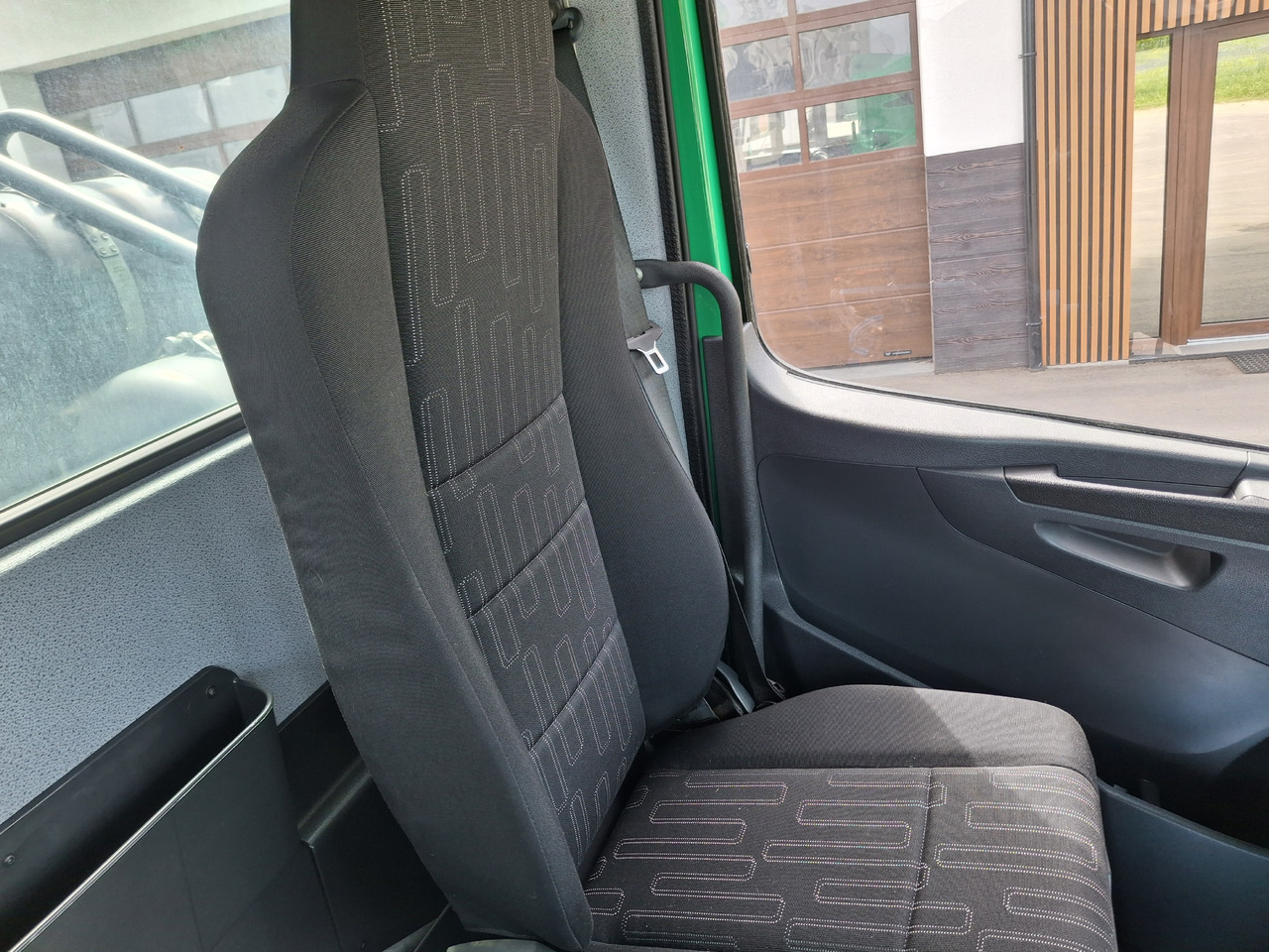 Подметально-уборочная машина MERCEDES-BENZ Atego 1523 Zamiatarka Kehrmaschine Schmidt SK600 Karcher 2 Motoren Euro 6 PM10 Rura Do Liści: фото 36