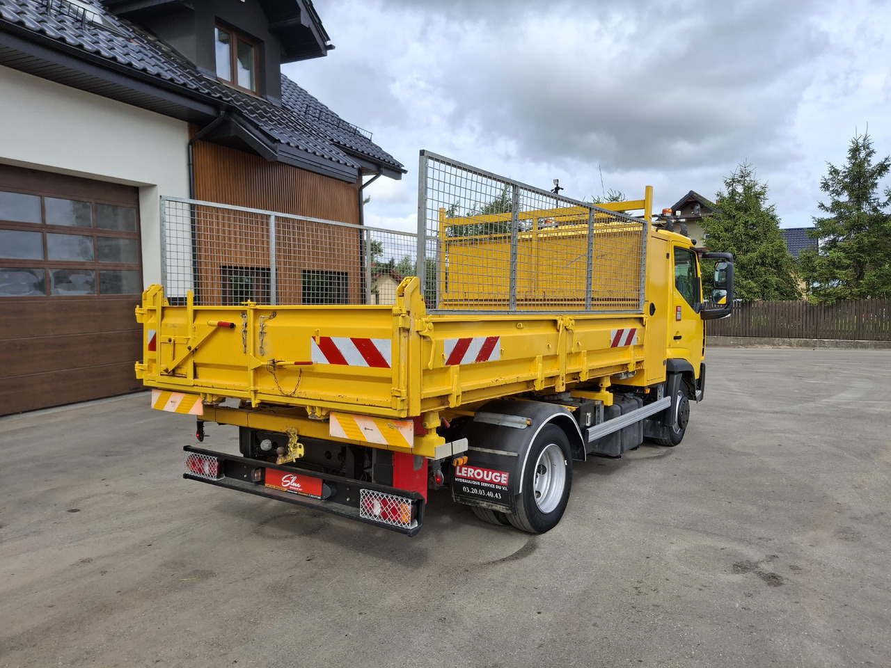 RENAULT D7.5 Wywrotka Kipper 3 Stronna 2015r 84 Tyś KM - Самосвал: фото 5 RENAULT D7.5 Wywrotka Kipper 3 Stronna 2015r 84 Tyś KM - Самосвал: фото 5