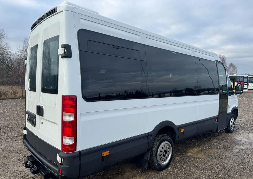 Iveco Daily - Микроавтобус, Пассажирский фургон: фото 4 Iveco Daily - Микроавтобус, Пассажирский фургон: фото 4