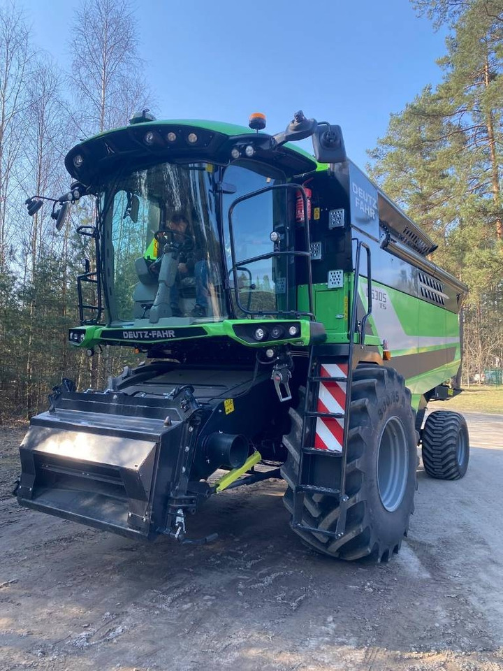 Deutz-fahr Deutz-Fahr 6305 TS  - Зерноуборочный комбайн: фото 5 Deutz-fahr Deutz-Fahr 6305 TS  - Зерноуборочный комбайн: фото 5