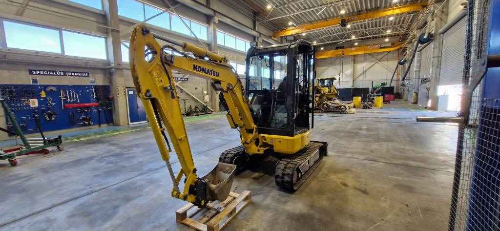 Komatsu PC 26 MR - Мини-экскаватор: фото 2 Komatsu PC 26 MR - Мини-экскаватор: фото 2