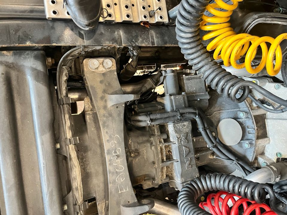 Запчасти MAN SCANIA Getriebe Gearbox 14 GZ 3000 DD: фото 1