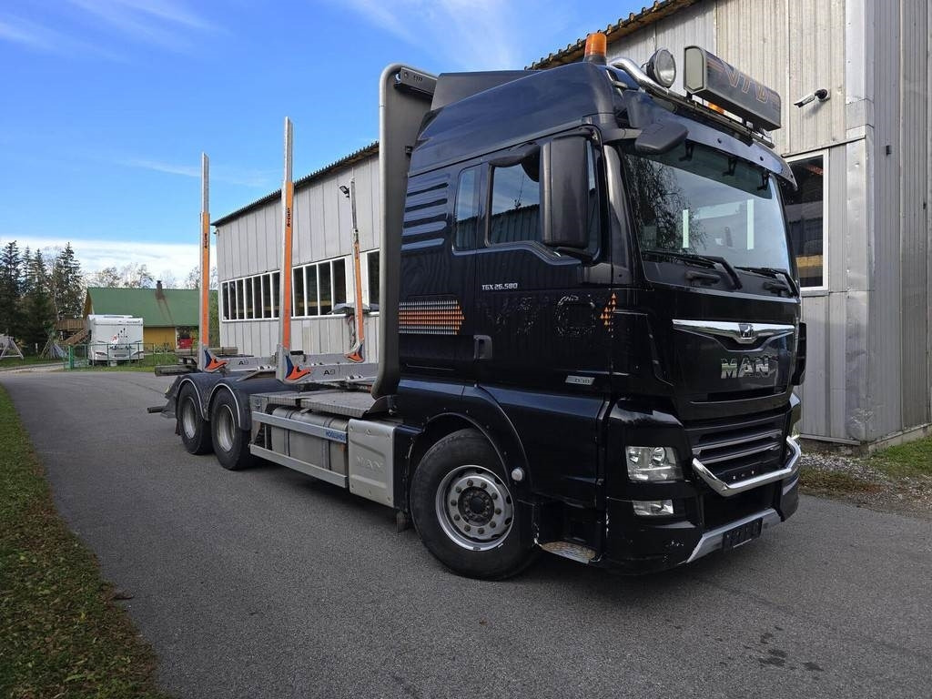 MAN TGX 26.580 6X4 EXTE - Лесовоз: фото 4 MAN TGX 26.580 6X4 EXTE - Лесовоз: фото 4
