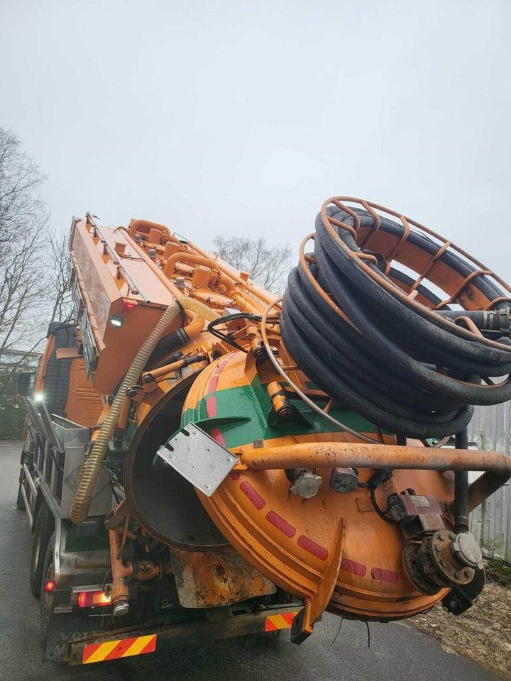 Volvo FH500 6X2 ADR KORP&SON - Ассенизатор: фото 3 Volvo FH500 6X2 ADR KORP&SON - Ассенизатор: фото 3