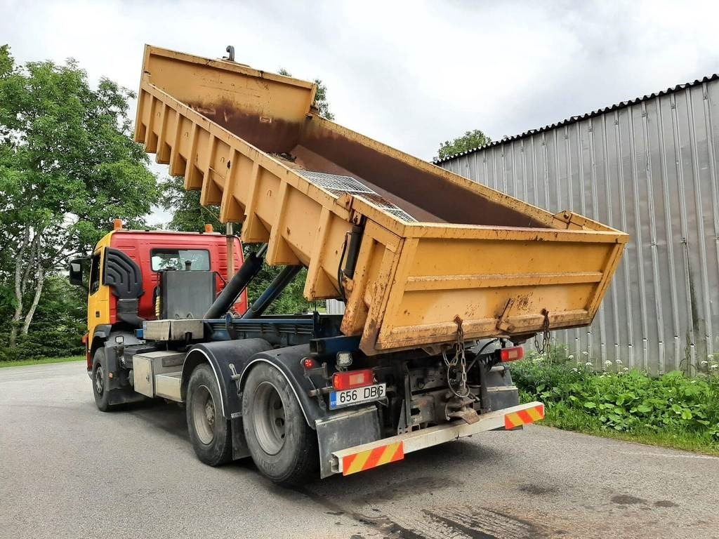 Volvo FM12 460 6X2 JOAB 338kW - Крюковой мультилифт: фото 2 Volvo FM12 460 6X2 JOAB 338kW - Крюковой мультилифт: фото 2