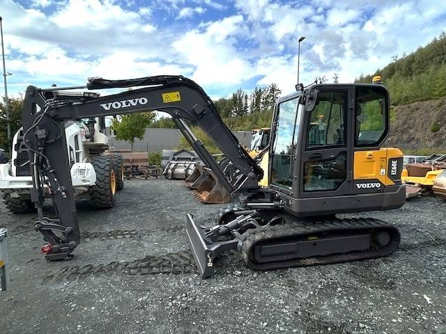 Volvo EC 60 E - Мини-экскаватор: фото 1 Volvo EC 60 E - Мини-экскаватор: фото 1