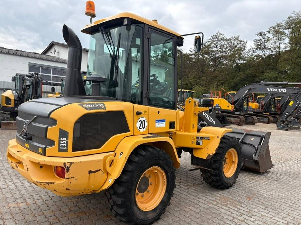 Volvo L 35 G  - Колёсный погрузчик: фото 3 Volvo L 35 G  - Колёсный погрузчик: фото 3