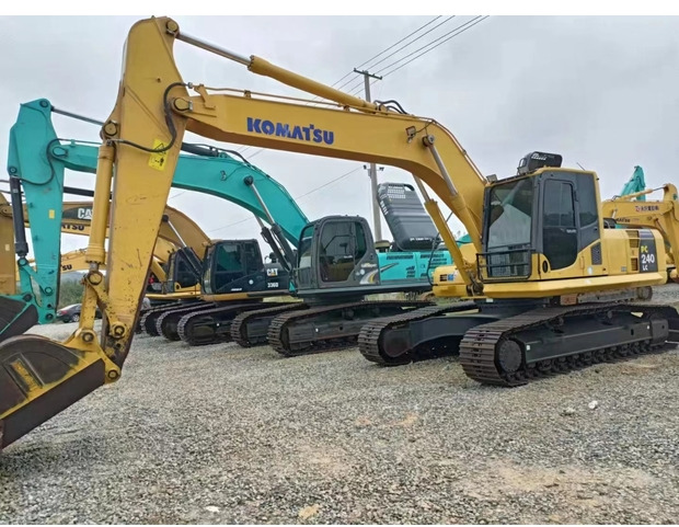 2021 Komatsu PC240-8 - Гусеничный экскаватор: фото 2 2021 Komatsu PC240-8 - Гусеничный экскаватор: фото 2