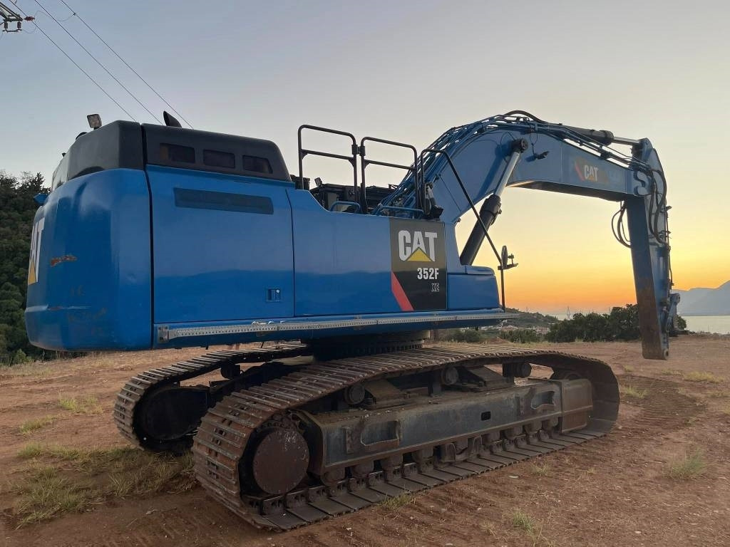 CAT 352 F XE  - Гусеничный экскаватор: фото 2 CAT 352 F XE  - Гусеничный экскаватор: фото 2
