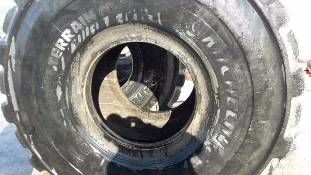 Шина Michelin 29,5R25 X-SUPER TERRAIN /AD: фото 8 Шина Michelin 29,5R25 X-SUPER TERRAIN /AD: фото 8