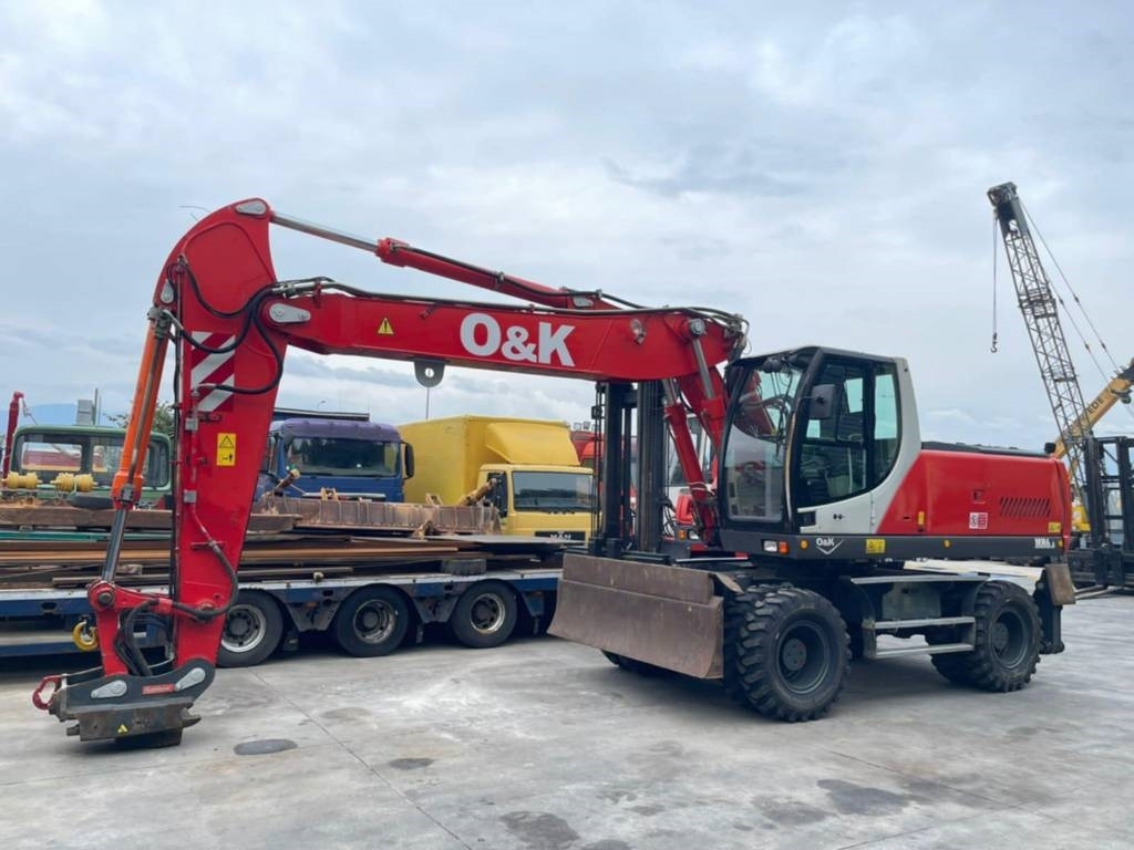 Колёсный экскаватор O&K MH 6.6: фото 12