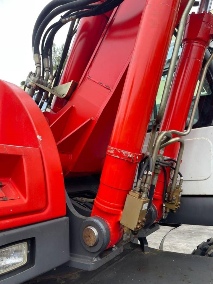 Колёсный экскаватор O&K MH 6.6: фото 14