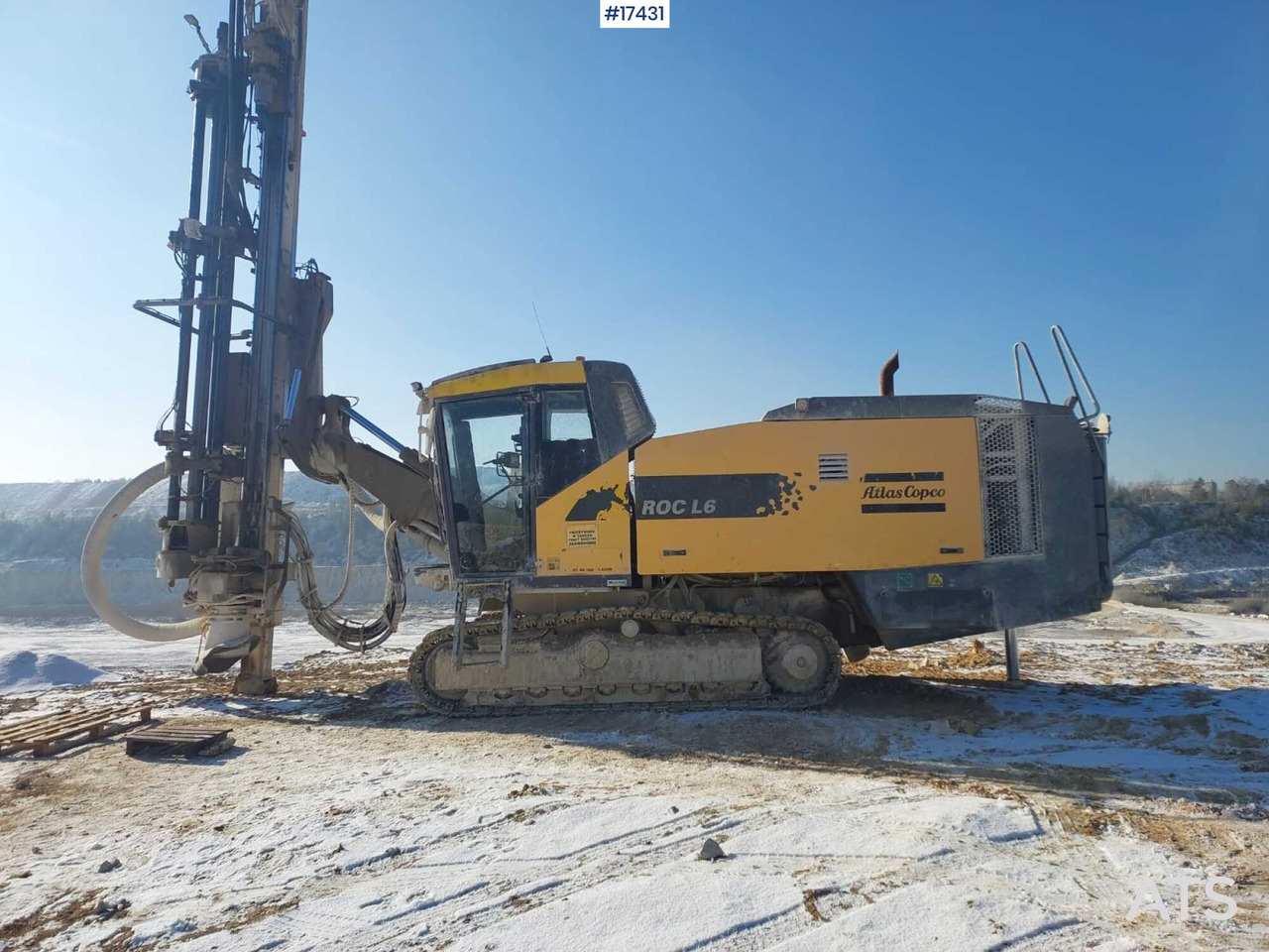 Atlas Copco ROC L6/25 drill rig (2011) - Буровая машина: фото 1 Atlas Copco ROC L6/25 drill rig (2011) - Буровая машина: фото 1