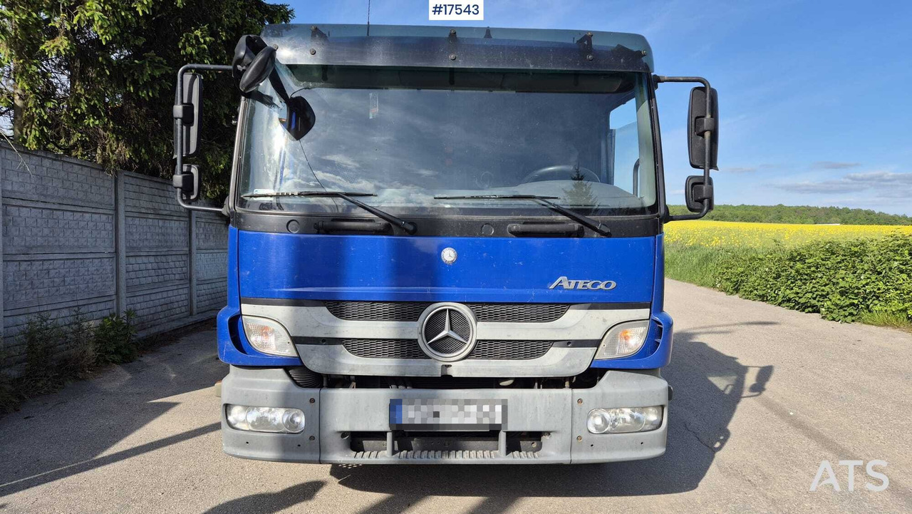 Box truck Mercedes-Benz ATEGO 1224 (2011) - Грузовик бортовой/ Платформа: фото 2 Box truck Mercedes-Benz ATEGO 1224 (2011) - Грузовик бортовой/ Платформа: фото 2