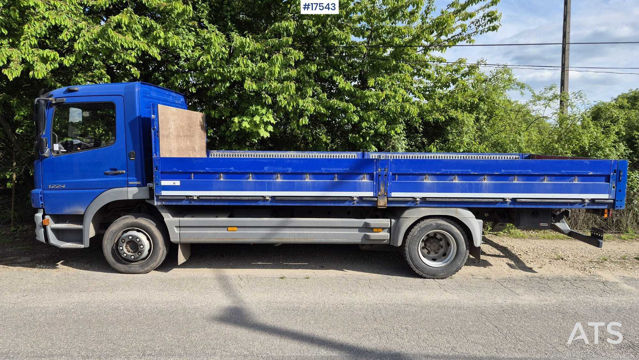 Box truck Mercedes-Benz ATEGO 1224 (2011) - Грузовик бортовой/ Платформа: фото 4 Box truck Mercedes-Benz ATEGO 1224 (2011) - Грузовик бортовой/ Платформа: фото 4