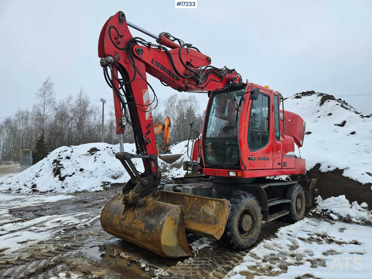 LIEBHERR 314 Litronic wheeled excavator (2008) - Колёсный экскаватор: фото 3 LIEBHERR 314 Litronic wheeled excavator (2008) - Колёсный экскаватор: фото 3