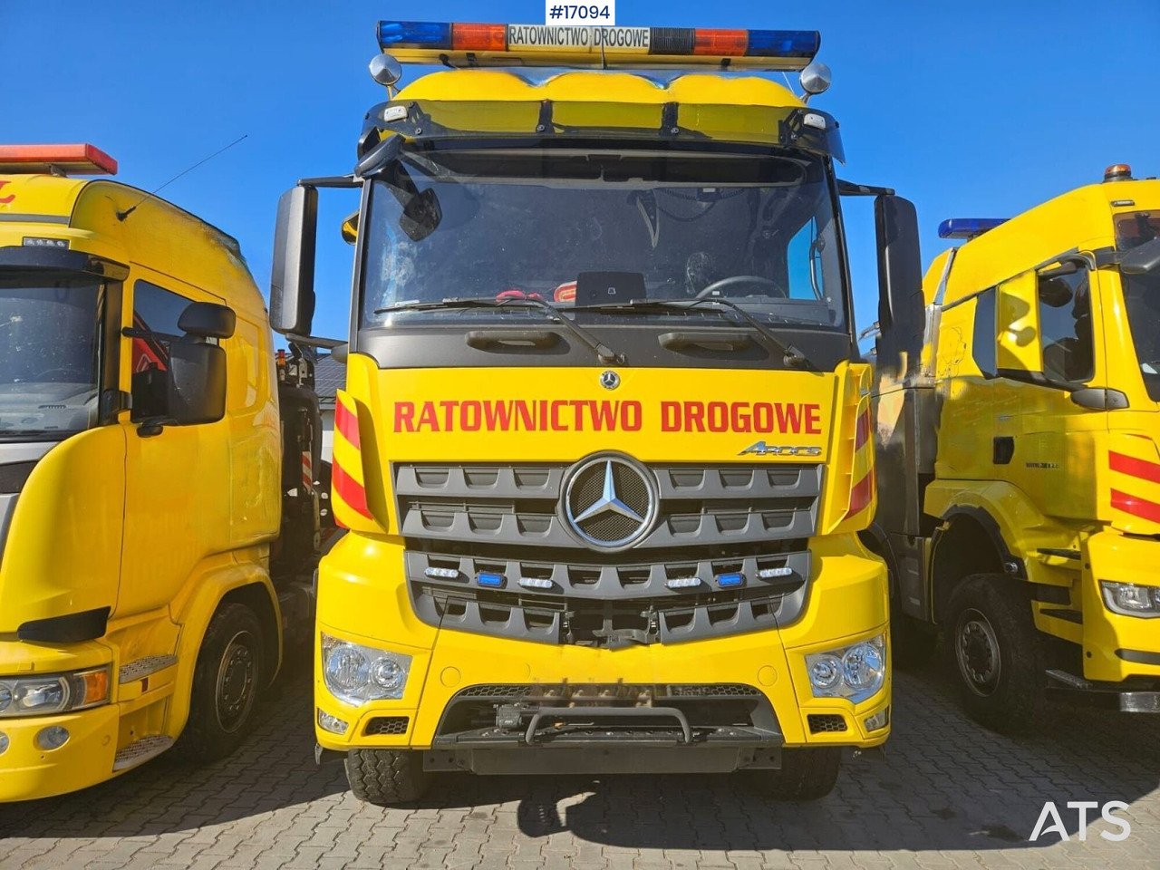 Specjalistyczny pojazd ratunkowy Mercedes Benz Arocs 4853 8x8 (2021) - Эвакуатор: фото 3 Specjalistyczny pojazd ratunkowy Mercedes Benz Arocs 4853 8x8 (2021) - Эвакуатор: фото 3